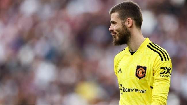 De Gea "bơ vơ" sau khi bị Ten Hag đẩy khỏi MU, giờ phải nghĩ đến chuyện giải nghệ