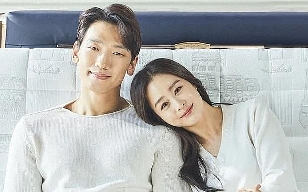 Bi Rain và Kim Tae Hee tậu thêm tòa nhà hơn 11 triệu USD