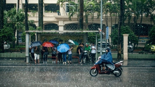 Dự báo thời tiết đêm nay và ngày mai 3/8: Hà Nội và các khu vực trên cả nước