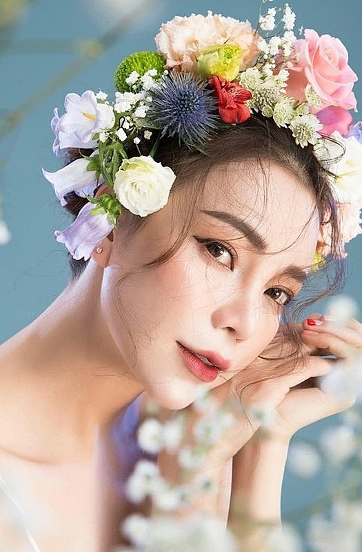 Toàn cảnh vụ kiện 2,5 tỷ giữa Trà Ngọc Hằng và bạn trai Oanh Yến Toàn cảnh vụ kiện 2,5 tỷ giữa Trà Ngọc Hằng và bạn trai Oanh Yến