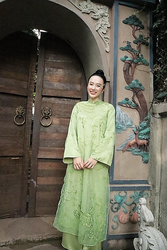 Dàn sao nhí “Mùi ngò gai” ngày ấy - bây giờ ra sao? Dàn sao nhí “Mùi ngò gai” ngày ấy - bây giờ ra sao?