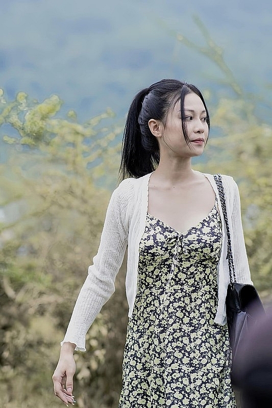 Đọ tài năng dàn diễn viên trẻ phim “Đi giữa trời rực rỡ“ Đọ tài năng dàn diễn viên trẻ phim “Đi giữa trời rực rỡ“