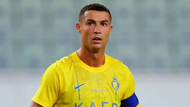 Chuyên gia bóng đá Ả Rập 'đuổi khéo' C.Ronaldo