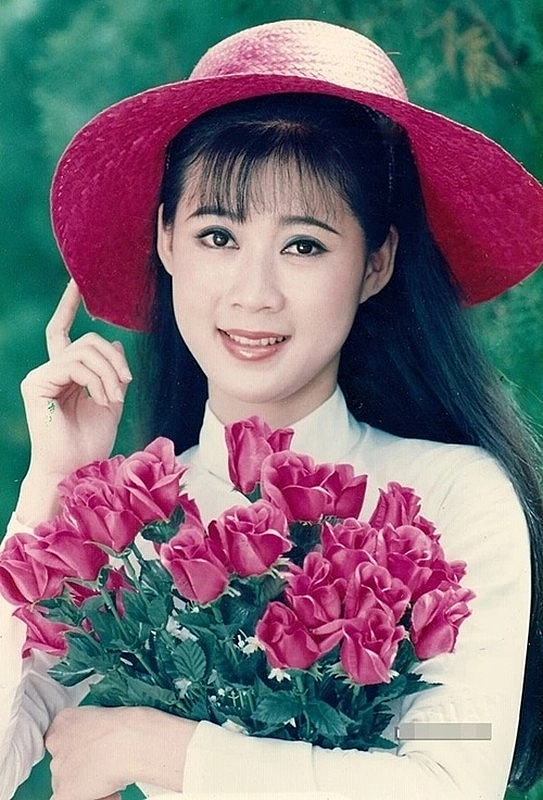 Quá khứ nổi tiếng, hiện tại bí ẩn của diễn viên Diễm Hương Quá khứ nổi tiếng, hiện tại bí ẩn của diễn viên Diễm Hương