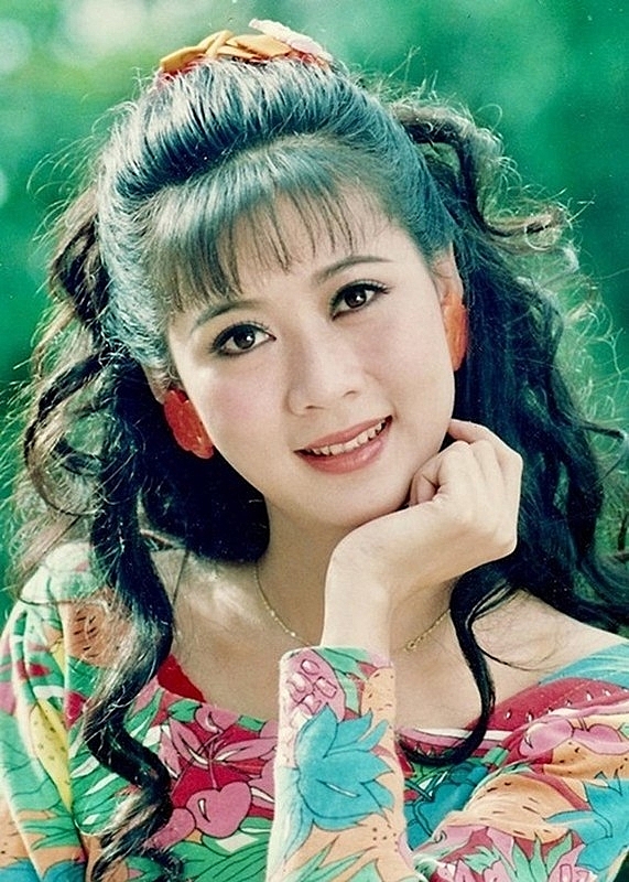 Quá khứ nổi tiếng, hiện tại bí ẩn của diễn viên Diễm Hương Quá khứ nổi tiếng, hiện tại bí ẩn của diễn viên Diễm Hương