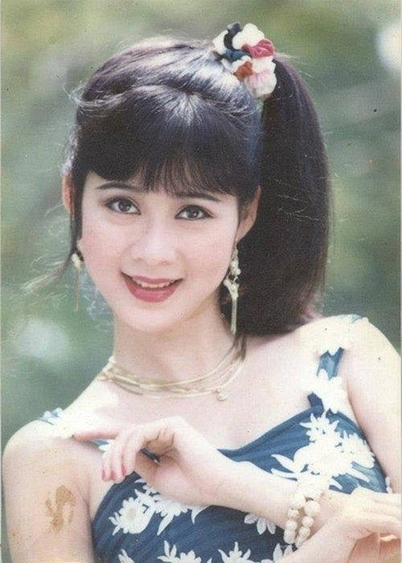 Quá khứ nổi tiếng, hiện tại bí ẩn của diễn viên Diễm Hương Quá khứ nổi tiếng, hiện tại bí ẩn của diễn viên Diễm Hương