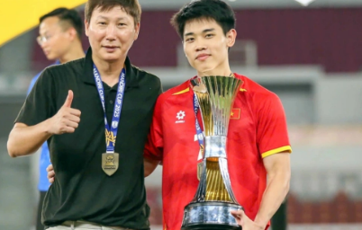 Báo Indonesia ca ngợi chiến tích của HLV Kim Sang Sik
