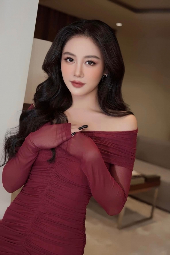 Đọ sắc Văn Mai Hương - Uyển Ân - Phương Anh Đào