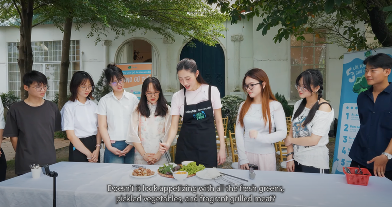 Lương Thùy Linh cùng UNICEF truyền cảm hứng sống lành mạnh qua từng món Việt