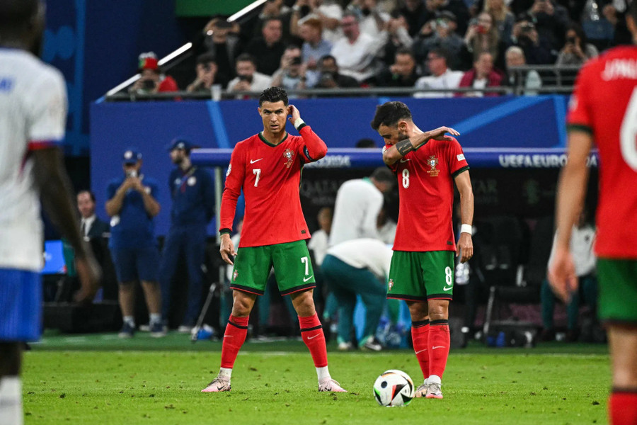 Bruno được Al Nassr săn đón, hứa hẹn tái hợp Ronaldo