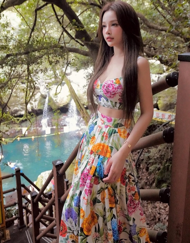Huyền Baby hóa 