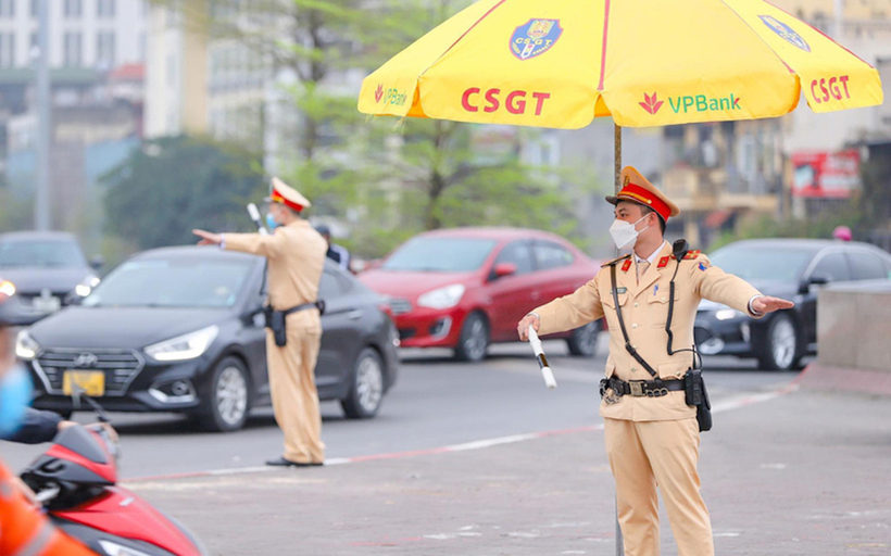 Hà Nội: Cấm hoàn toàn phương tiện trên nhiều tuyến phố ngày 7-10/8