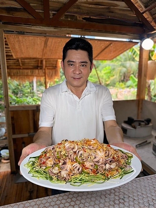 Lý do Huỳnh Anh Tuấn chưa muốn lộ diện hoàn toàn sau đột quỵ