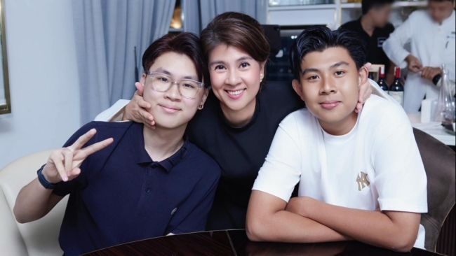 Hai quý tử bảnh như hotboy của Phước Sang - Kim Thư