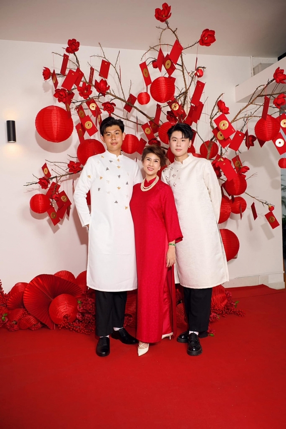Hai quý tử bảnh như hotboy của Phước Sang - Kim Thư