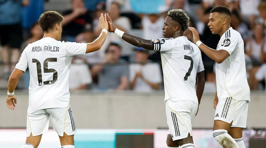 Mbappe ghi cú đúp, Real Madrid thắng lớn trước mùa giải mới