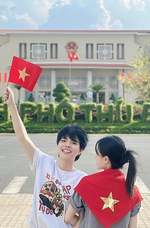 Hôn nhân của Vũ Cát Tường và Bí Đỏ
