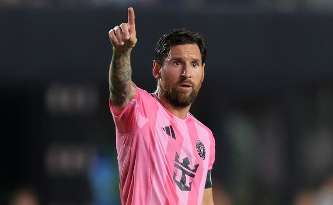 Messi sẵn sàng ra sân thi đấu trận gặp LA Galaxy