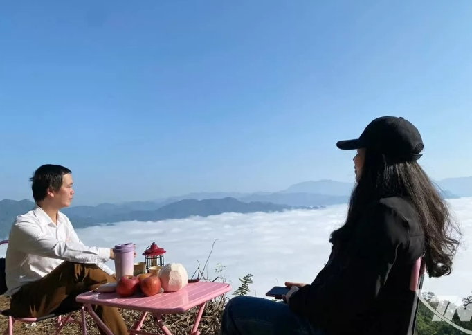 Săn mây ở đỉnh Đồn Đèn