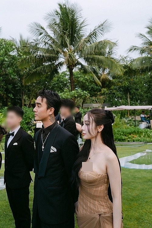 Rapper Đạt G - Bảo Ngọc dính như sam sau đám cưới