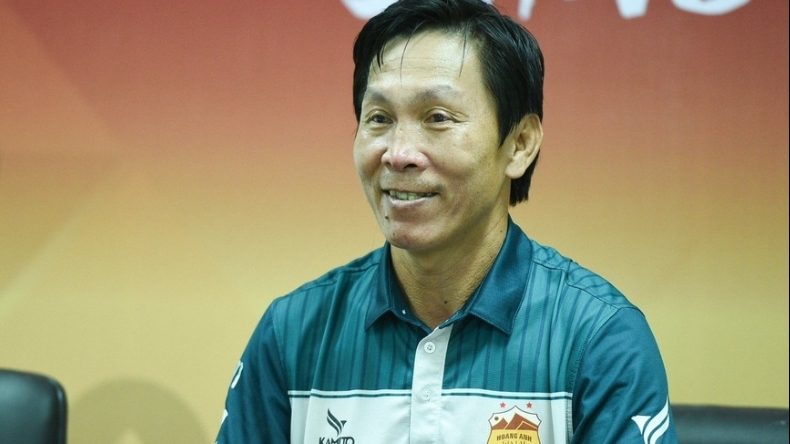 HLV Hoàng Anh Gia Lai nói gì sau trận thua Becamex TPHCM?