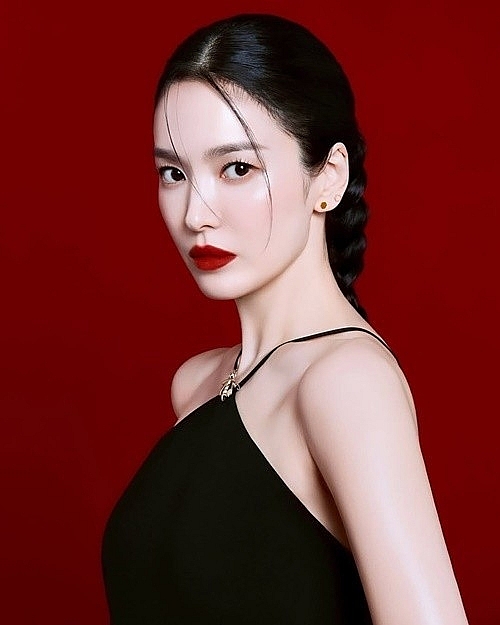 Mối quan hệ giữa Song Hye Kyo và Suzy gây chú ý Mối quan hệ giữa Song Hye Kyo và Suzy gây chú ý