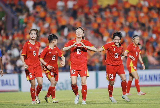 Tuyển nữ Việt Nam nhận thưởng ‘khủng’ sau AFF Cup 2025