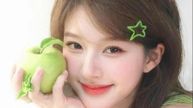 Khối tài sản “khủng” của Triệu Lộ Tư ở tuổi 27 gây choáng ngợp