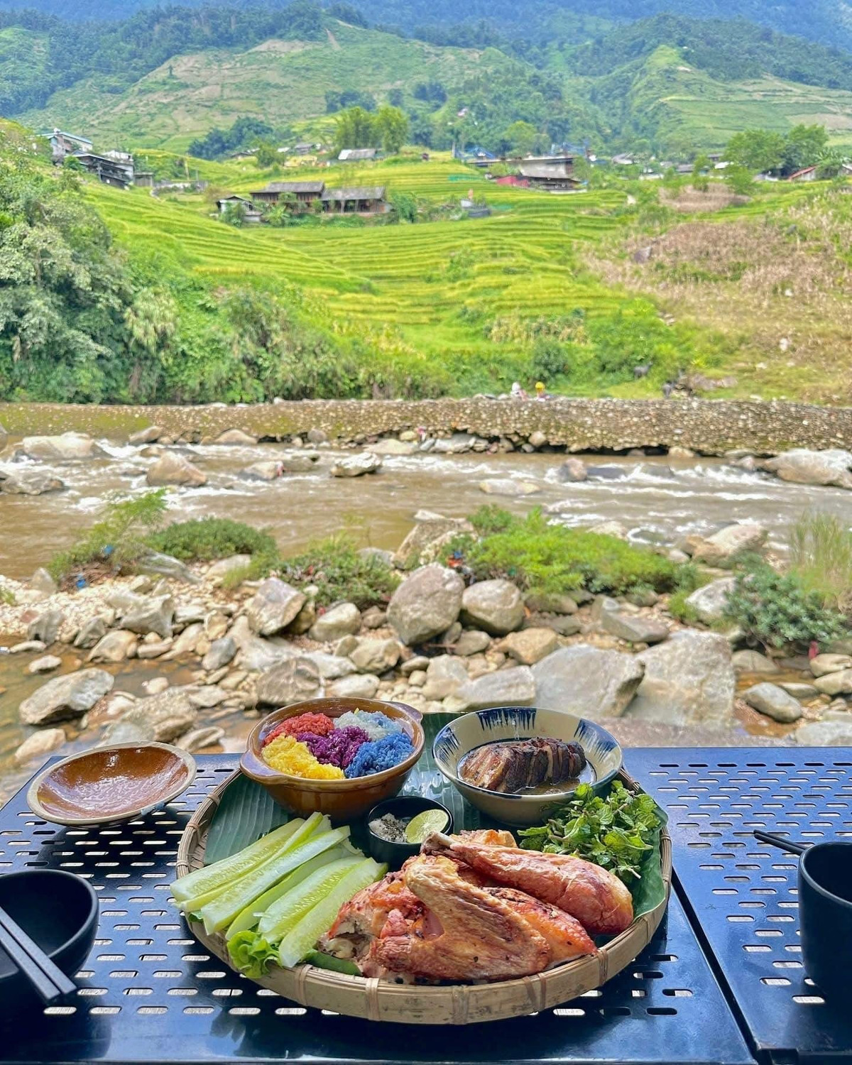 Du lịch Sa Pa dịp lễ 2/9, chọn tour nào "vui, rẻ, chất"?