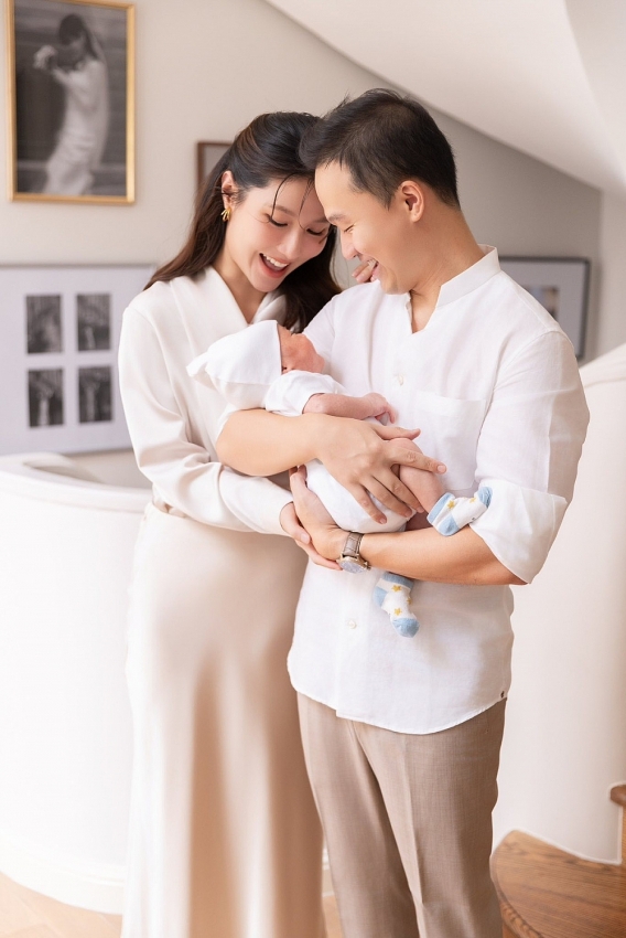 Hôn nhân viên mãn, cuộc sống giàu sang của Diễm My 9X