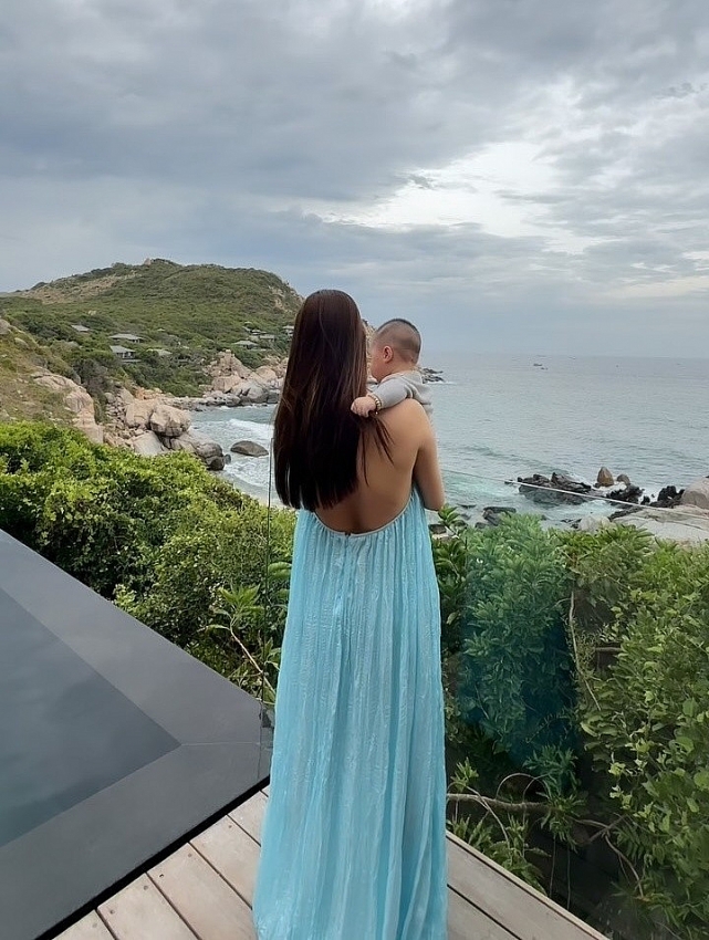 Hôn nhân viên mãn, cuộc sống giàu sang của Diễm My 9X