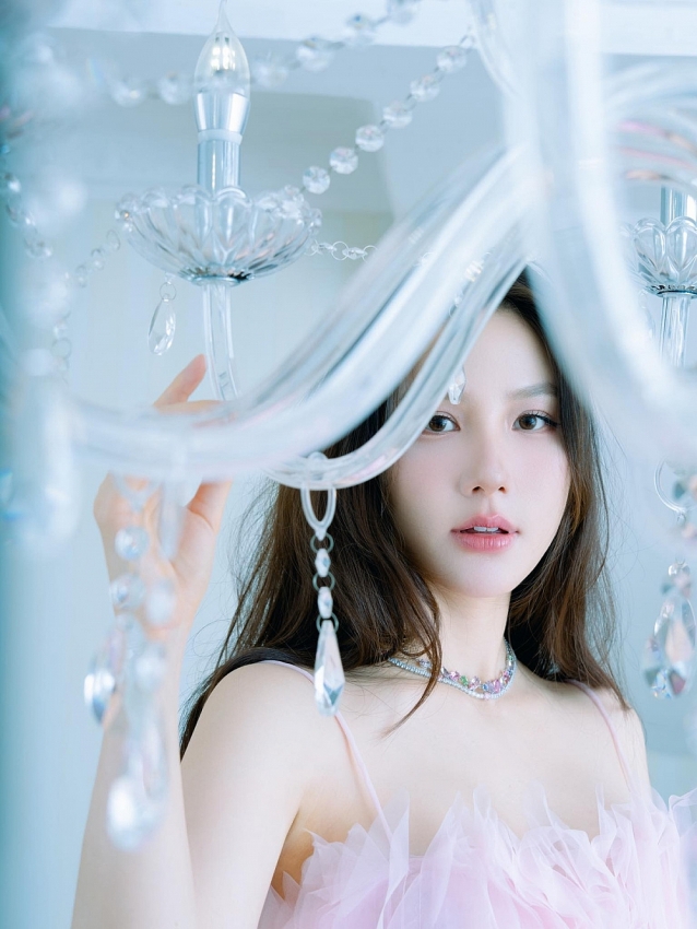 Hôn nhân viên mãn, cuộc sống giàu sang của Diễm My 9X