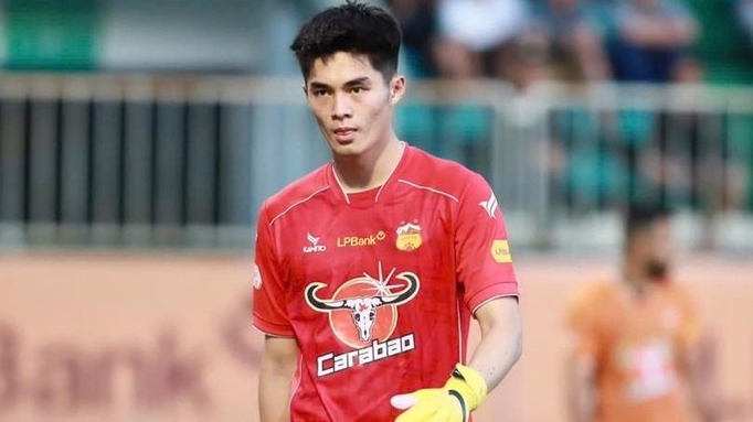 HLV Hoàng Anh Gia Lai khen ngợi thủ môn Trung Kiên