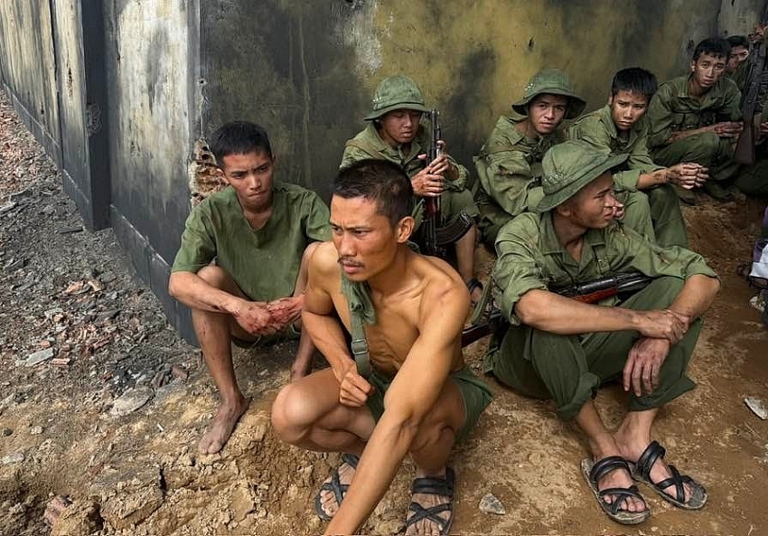 Phương Nam đóng nông dân Tạ trong 