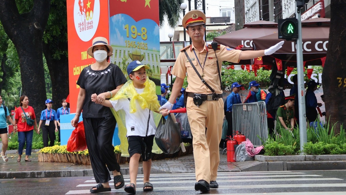 Từ 14h chiều nay (27/8) Hà Nội không còn mưa, thời tiết mát mẻ và rất đẹp