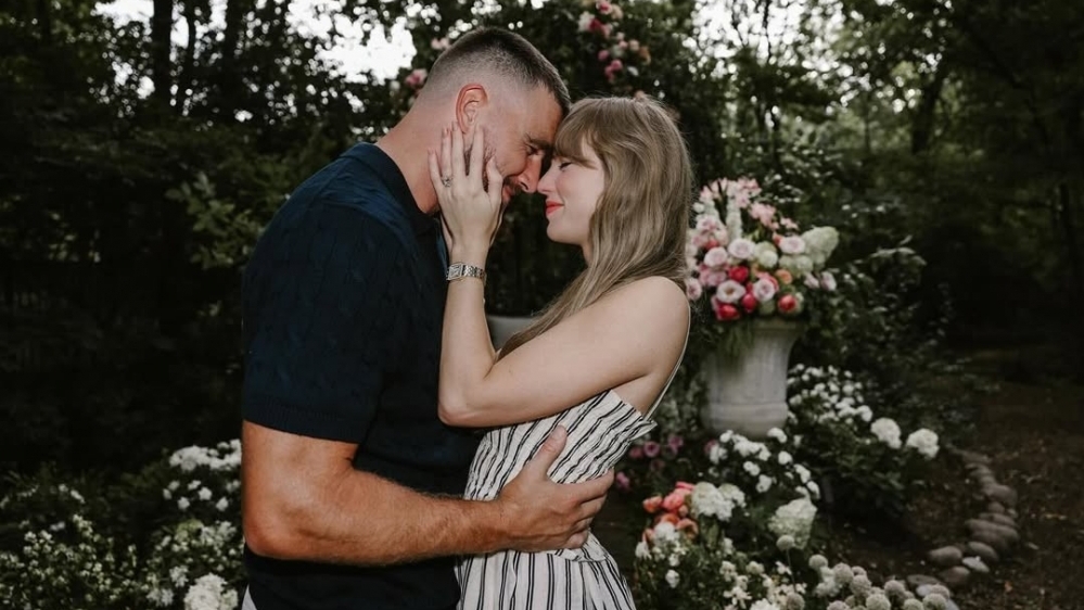 Tình duyên của nữ nghệ sĩ giàu nhất thế giới Taylor Swift
