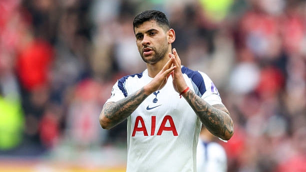 Inter Milan đạt thỏa thuận 40 triệu euro chiêu mộ Cristian Romero từ Tottenham Hotspur