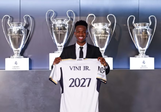 Arsenal ‘đạt thỏa thuận cá nhân’ với Vinicius