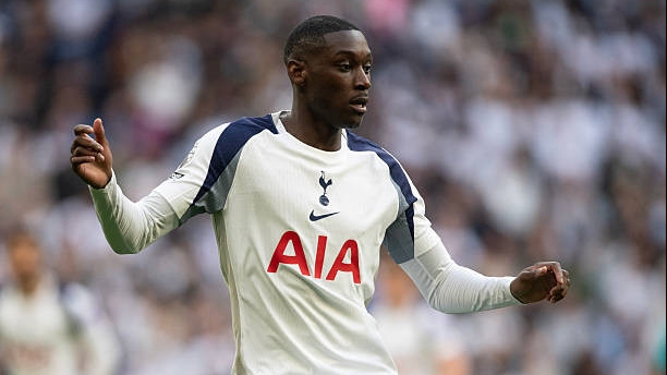 Juventus hoàn tất thương vụ Randal Kolo Muani từ PSG với mức giá 50 triệu euro