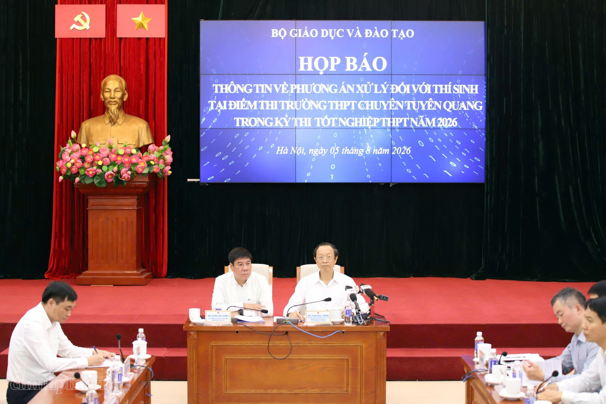 Tổ chức thi lại tất cả các môn tại Điểm thi Trường THPT Chuyên Tuyên Quang vào ngày 14-15/8