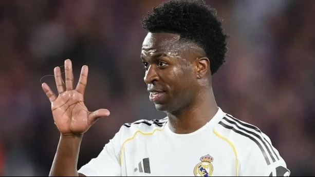 Arsenal sẵn sàng chi 150 triệu euro phá kỷ lục chuyển nhượng vì Vinicius Junior