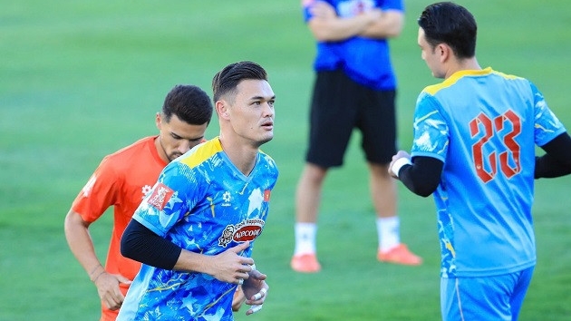 HLV Kim Sang-sik tính toán xoay tua lực lượng trước trận gặp Campuchia tại ASEAN Cup 2026