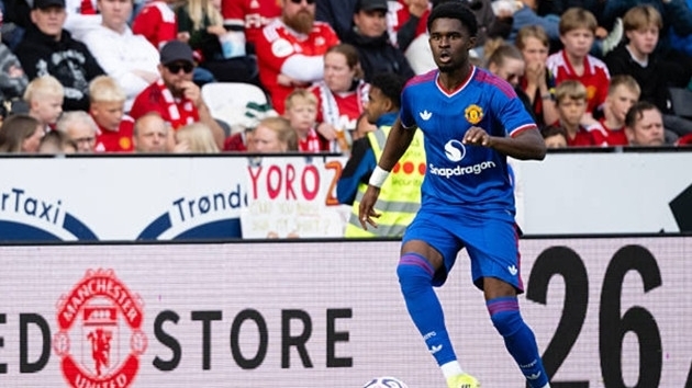 Manchester United từ chối bán đứt hậu vệ Jaydan Kamason cho Southampton ở kỳ chuyển nhượng
