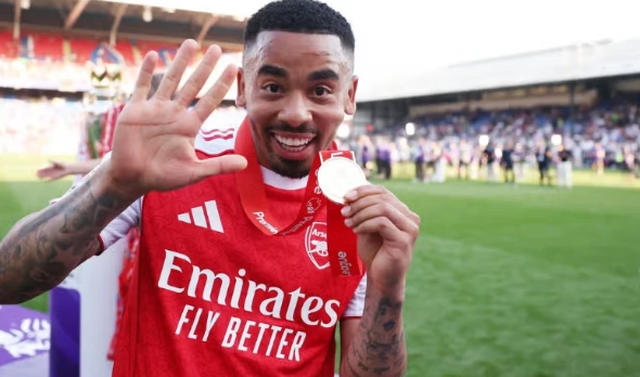 Arsenal dồn lực chốt 6 thương vụ chuyển nhượng then chốt trước khi thị trường đóng cửa