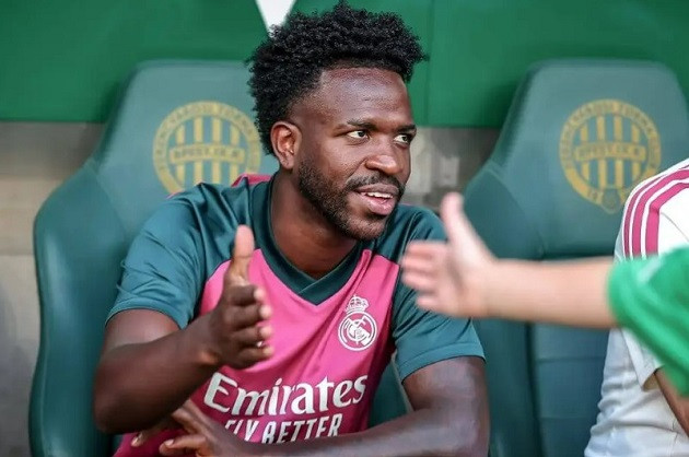 Real Madrid trói chân Vinicius đến năm 2032 và thương vụ làm thay đổi quy luật chuyển nhượng