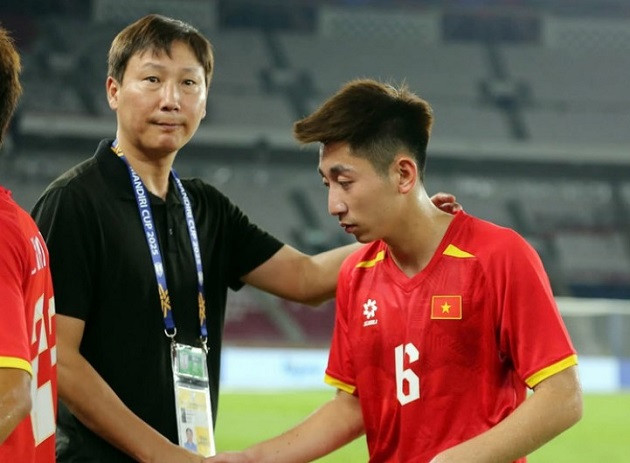 HLV Kim Sang Sik chốt bộ khung tuyển Việt Nam đấu Malaysia tại bán kết ASEAN Cup 2026