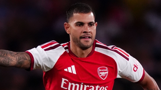 Bruno Guimaraes ra mắt ấn tượng: Chìa khóa nâng tầm tuyến giữa Arsenal trận hòa Como 1-1