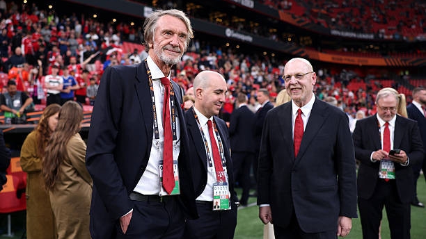 Man Utd còn 18 ngày thị trường chuyển nhượng: HLV Carrick cần chi tiền cho 2 vị trí then chốt