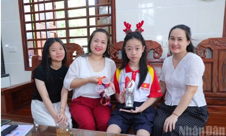 Từ bàn cờ quê nhà đến đấu trường châu Á