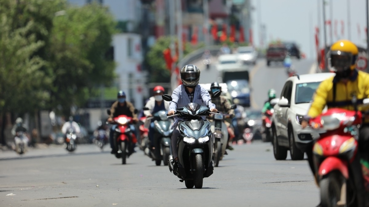 Dự báo thời tiết đêm nay và ngày mai 18/8: Hà Nội và các khu vực trên cả nước